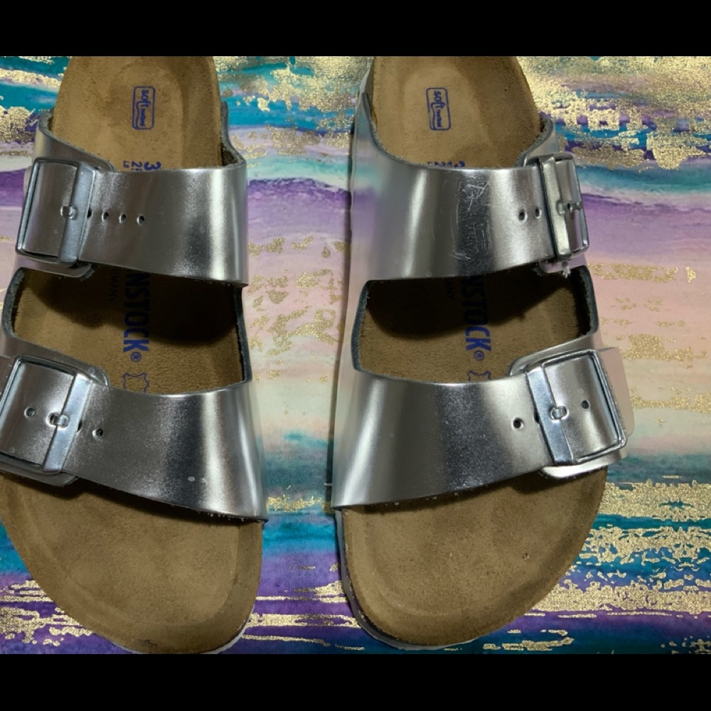 Womens Birkenstock- with Soft FootBed- NEVER WORN